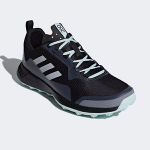 NEW Adidas Terex Running Shoes size 8 1/2